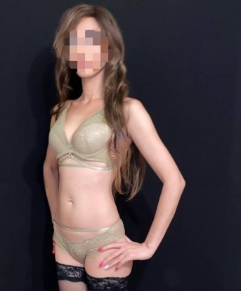 У меня есть опыт и разнообразные услуги, которые я могу предложить. Мои руки нежны и искусны, а моя фантазия безгранична. Я всегда удовлетворю все твои желания и фантазии. У меня есть отличные отзывы от предыдущих партнеров, которые подчеркивают мою креативность и профессионализм. Мои фото настоящие, и я гарантирую, что встретишься с такой же красивой и страстной девушкой, как на фотографиях. 🌟 514, 35 лет