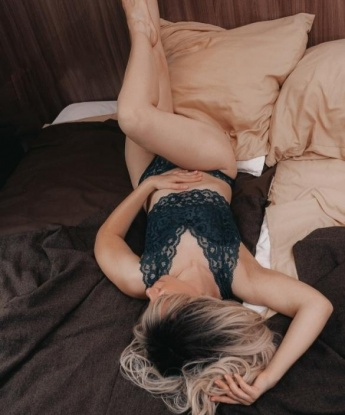 Я умею слушать и понимать твои желания, помогая осуществить любые фантазии. 🔥
💋 Мои услуги включают классический секс, оральный секс без презерватива, анальный секс и многое другое. Я гарантирую чистоту и конфиденциальность, а также полное удовлетворение встречи.
💯 Не веришь? Посмотри мои фото и прочитай отзывы о моей работе. Многие мои постоянные клиенты оставили положительные отзывы о наших встречах, ведь я исключительно профессиональна и стараюсь создать комфортную атмосферу.
🏩 Встречи провожу в уютных апартаментах в центре Москвы, где ты можешь почувствовать себя настоящим королем. Готова стать идеальной компаньонкой для элегантных мужчин, ценящих красоту и чувственность.
💖 Обречены быть никому другому, кроме нас – я и ты. Сделай первый шаг к незабываемому приключению и позвони мне сейчас. Москва ждет нас! 🌇 4355, 35 лет