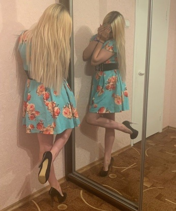 💋 Мои услуги широки и разнообразны: классический секс, оральные ласки, эротический массаж... Не стесняйся, расскажи мне о своих желаниях, и я воплотю их в жизнь. 😈 Посмотри на мои фото и прочитай отзывы - увидишь, насколько я умелая и страстная в постели. 📸🔥 Мой опыт делает каждую нашу встречу незабываемой, а нежность и ласка превратят наше свидание в настоящую сказку. Жду тебя в Москве, чтобы мы вместе открывали новые грани удовольствия! 🌃💫 9965, 22 года